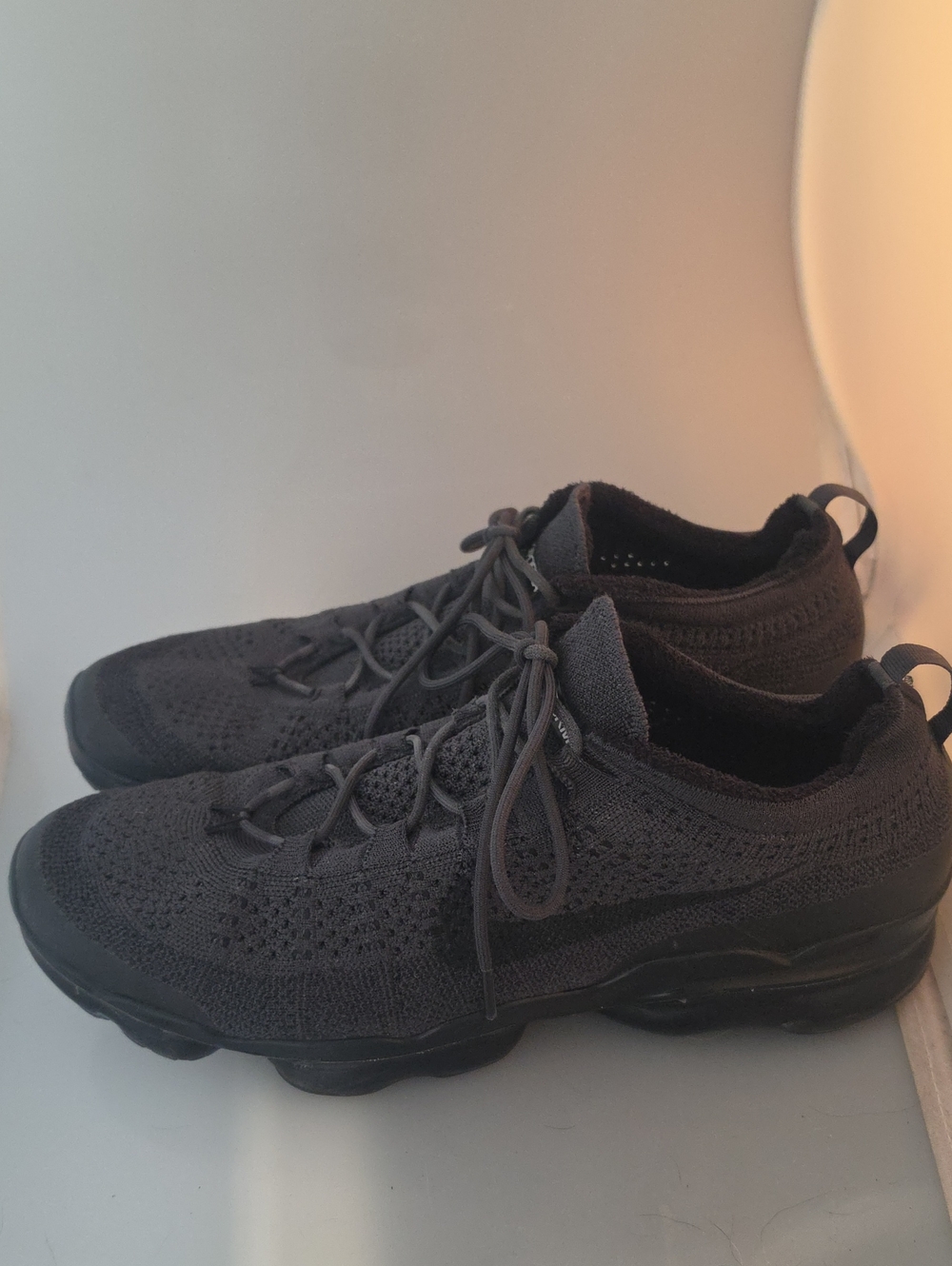 Nike Vapormax 2023 Men's Black Knit Lace-Up Athletic Sneakers